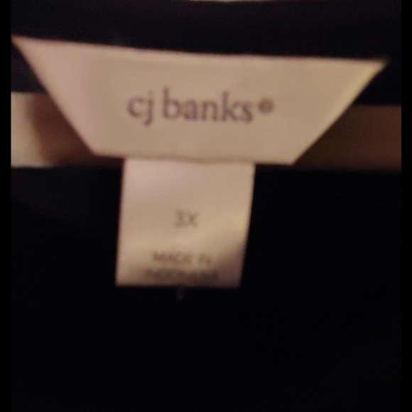 Sweater - Picture 4 of 5